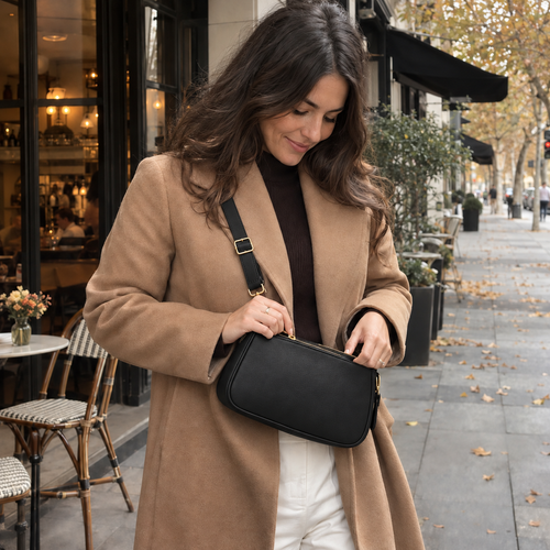 Bandolera Vera negra en uso real